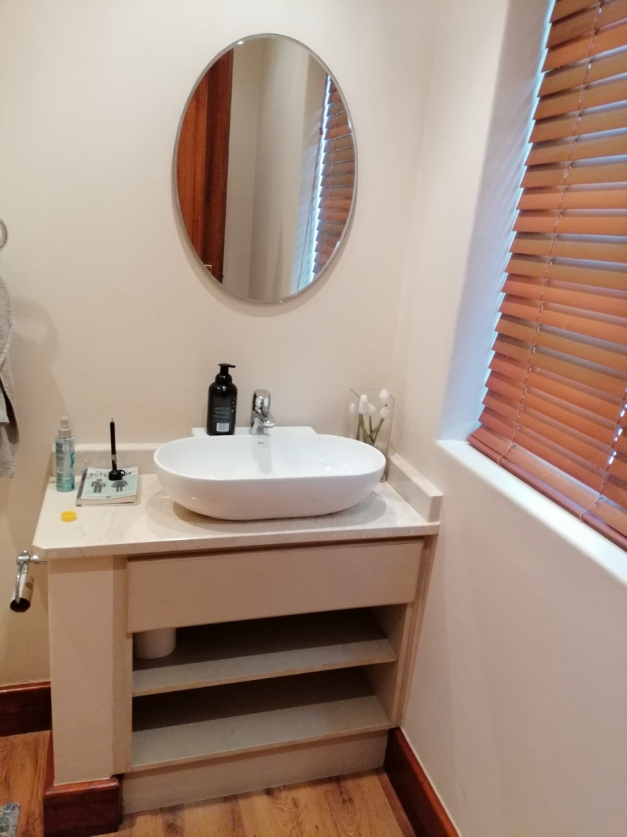 To Let 3 Bedroom Property for Rent in De Zalze Winelands Golf Estate Western Cape